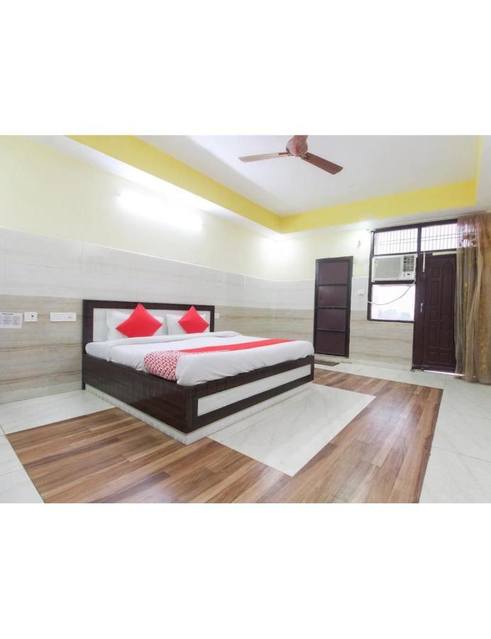 Kisan Palace & Restaurants, * Vrindavan