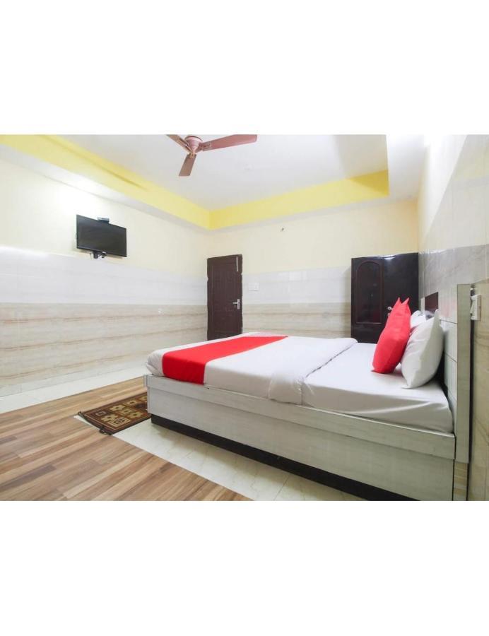 Kisan Palace & Restaurants, *
